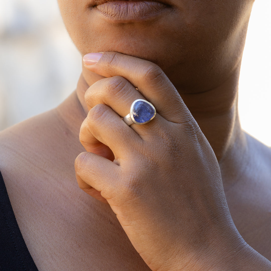 TANZANITE RING